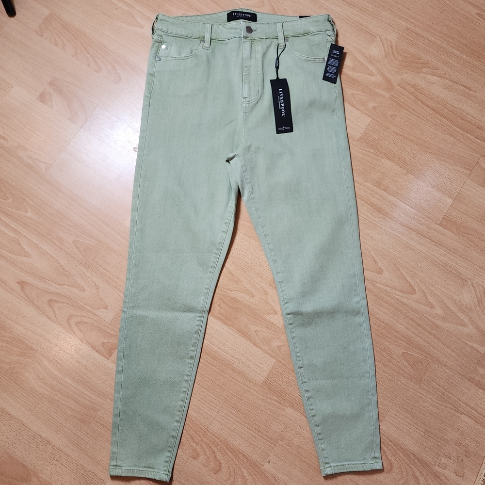 NWT Liverpool Stretch Denim Highrise Green Skinny Jeans‎ Spanish Moss Size 12